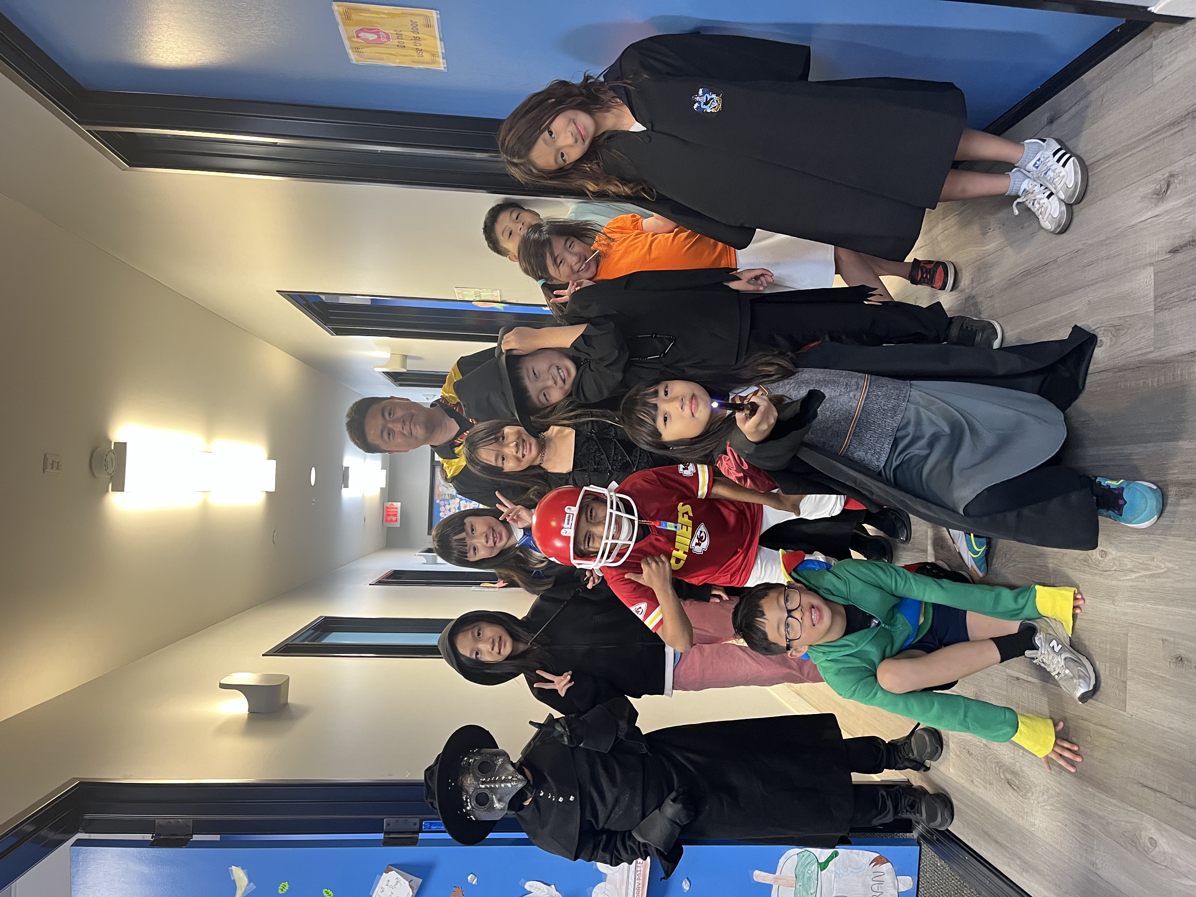 Halloween Group Picture: 4th graders